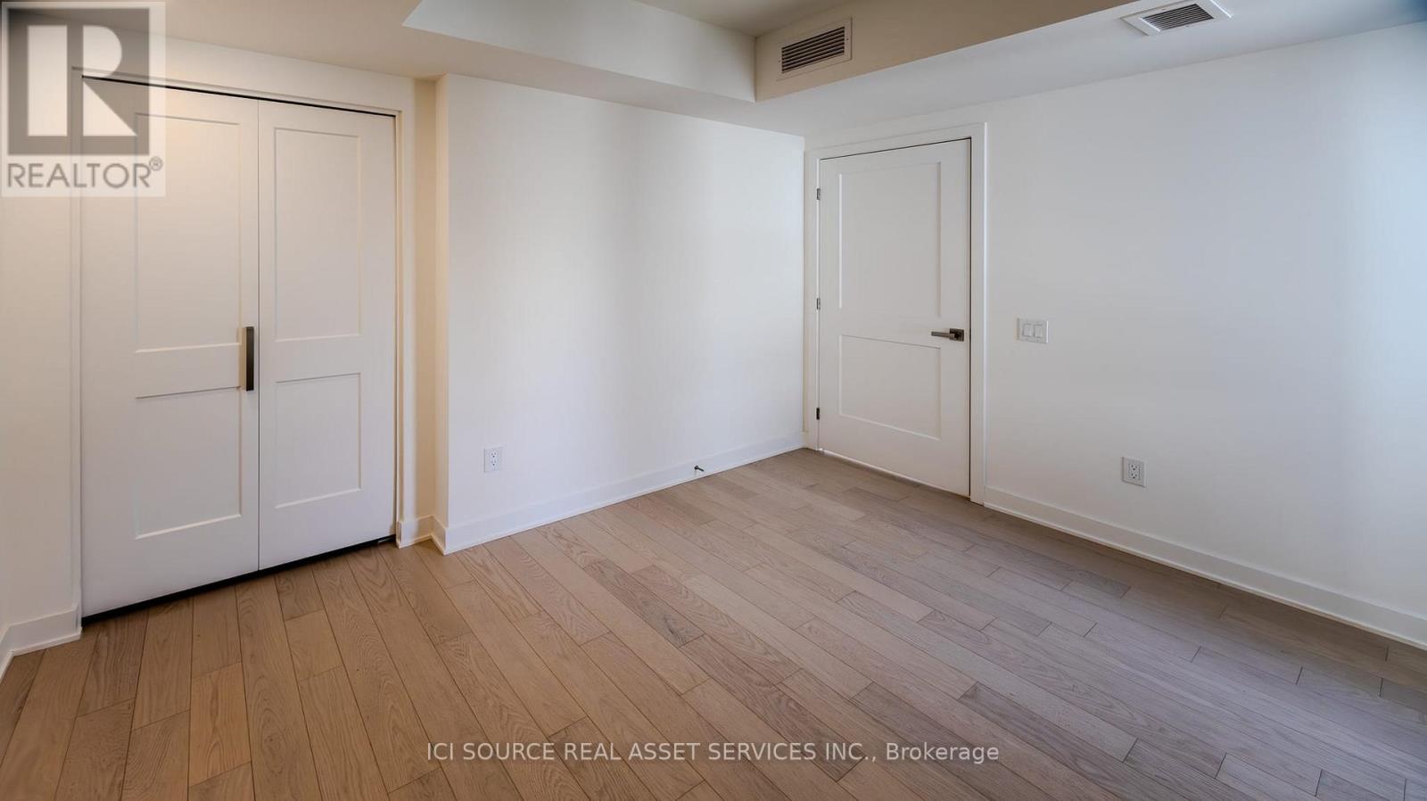 1110 - 340 Queen Street, Ottawa, Ontario K1R 0G1 - Photo 8 - X12580908