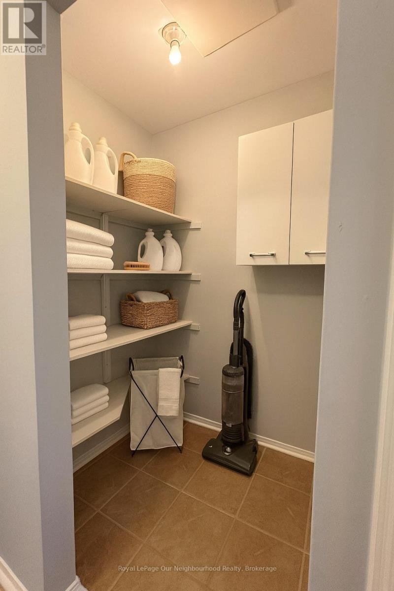 459 Laurie Avenue, Peterborough, Ontario K9L 1X7 - Photo 14 - X12580944