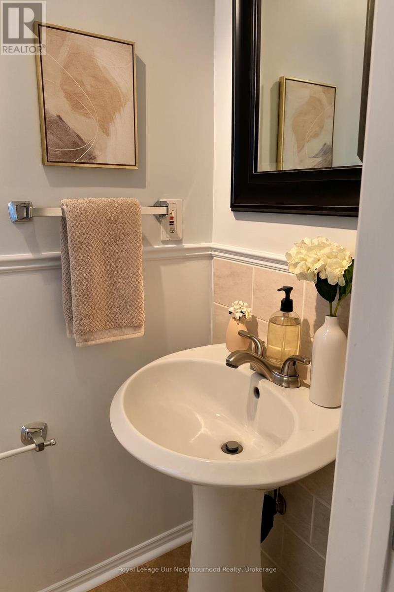 459 Laurie Avenue, Peterborough, Ontario K9L 1X7 - Photo 6 - X12580944