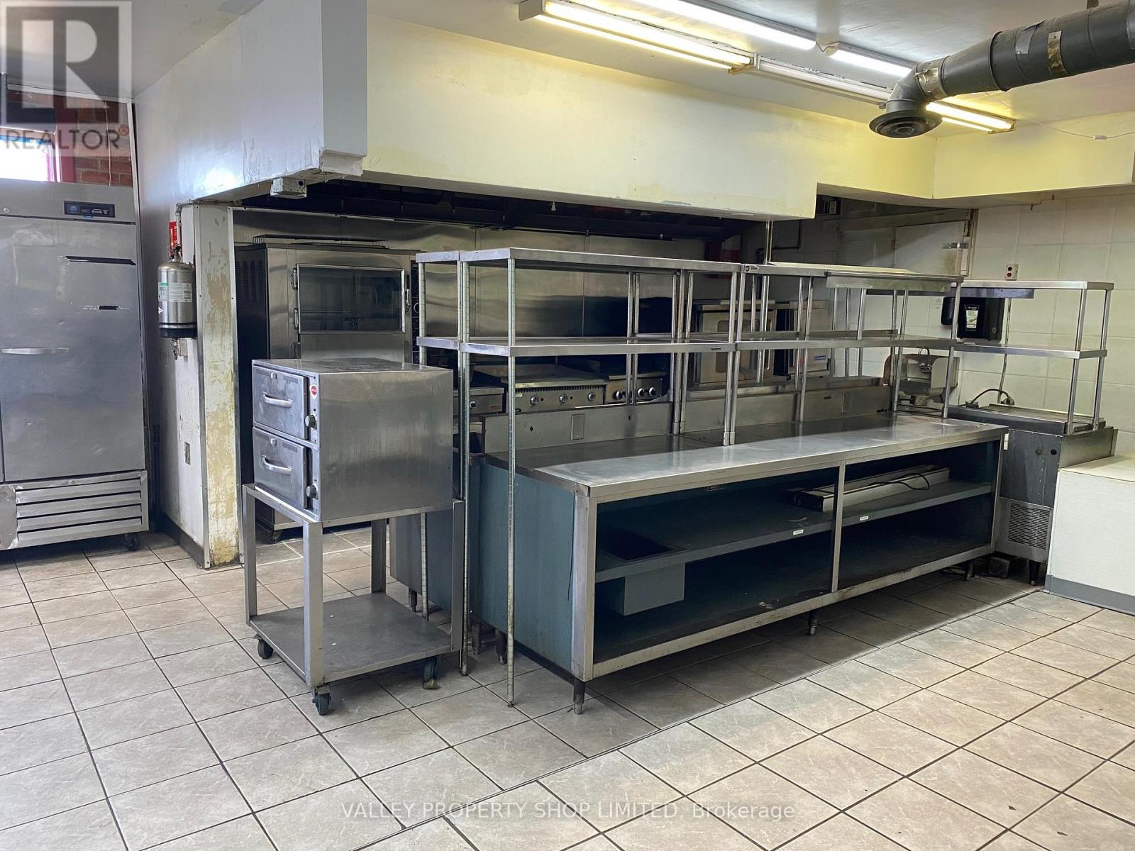 207 Nelson Street, Pembroke, Ontario  K8A 3N1 - Photo 17 - X12428731