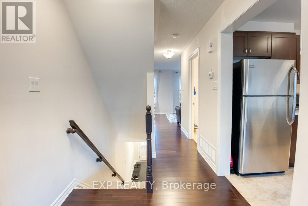 513 Coldwater Crescent, Ottawa, Ontario  K2M 0J4 - Photo 12 - X12580954