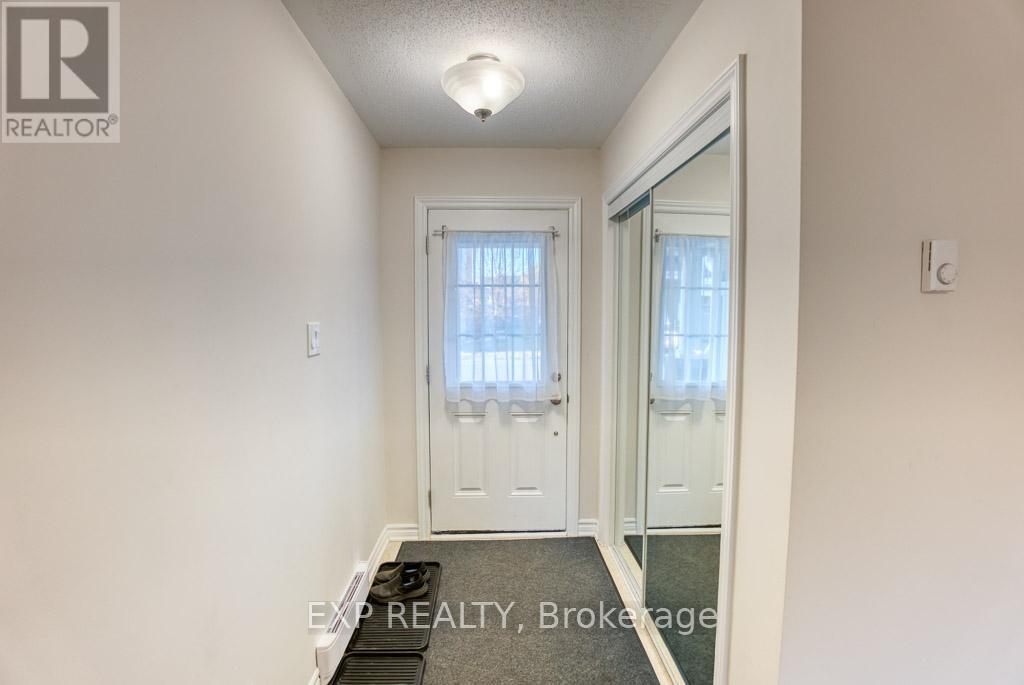 513 Coldwater Crescent, Ottawa, Ontario  K2M 0J4 - Photo 7 - X12580954
