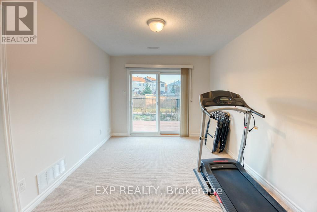 513 Coldwater Crescent, Ottawa, Ontario  K2M 0J4 - Photo 8 - X12580954