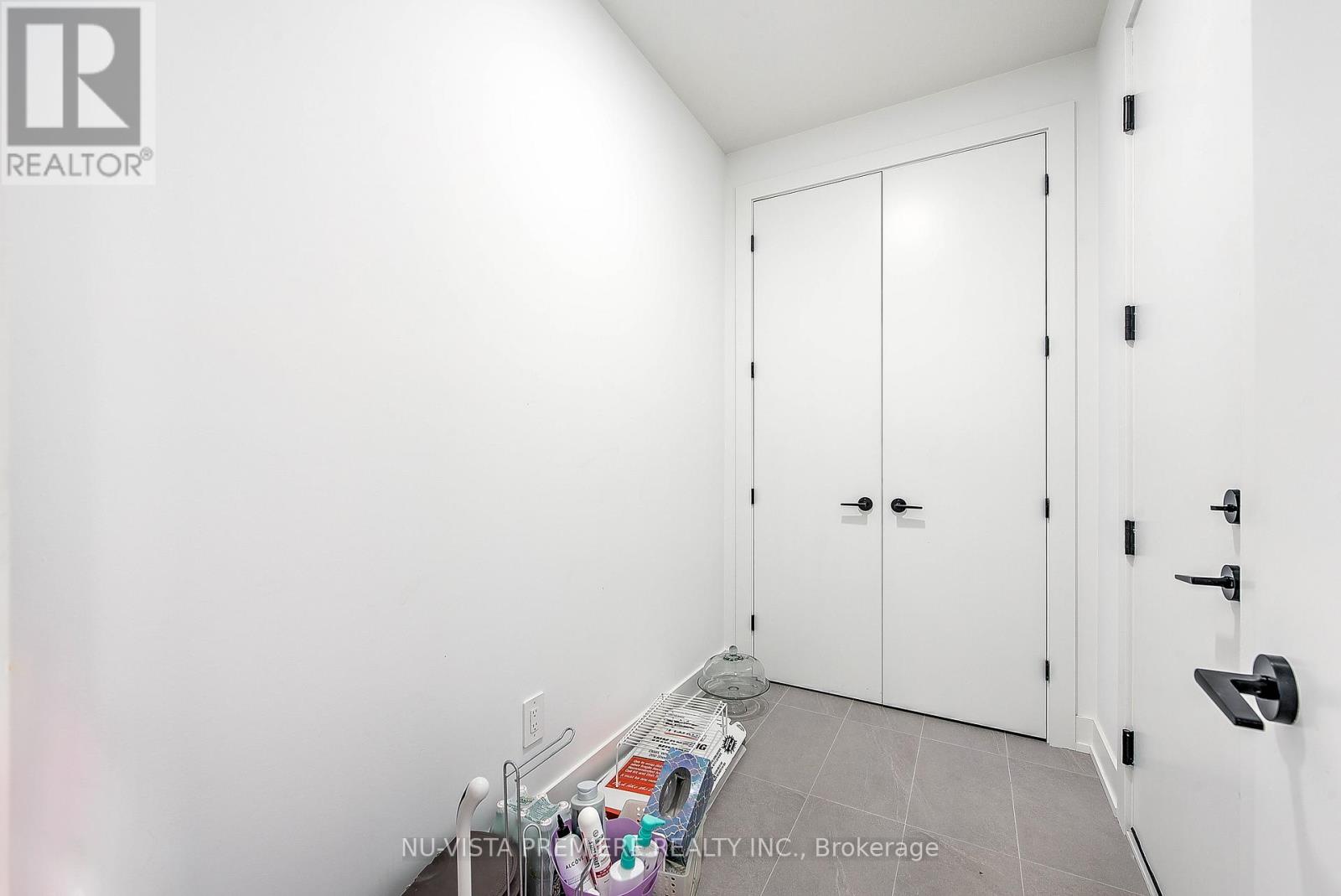 Photo 10 of 40 for 21 - 1965 Upperpoint Gate