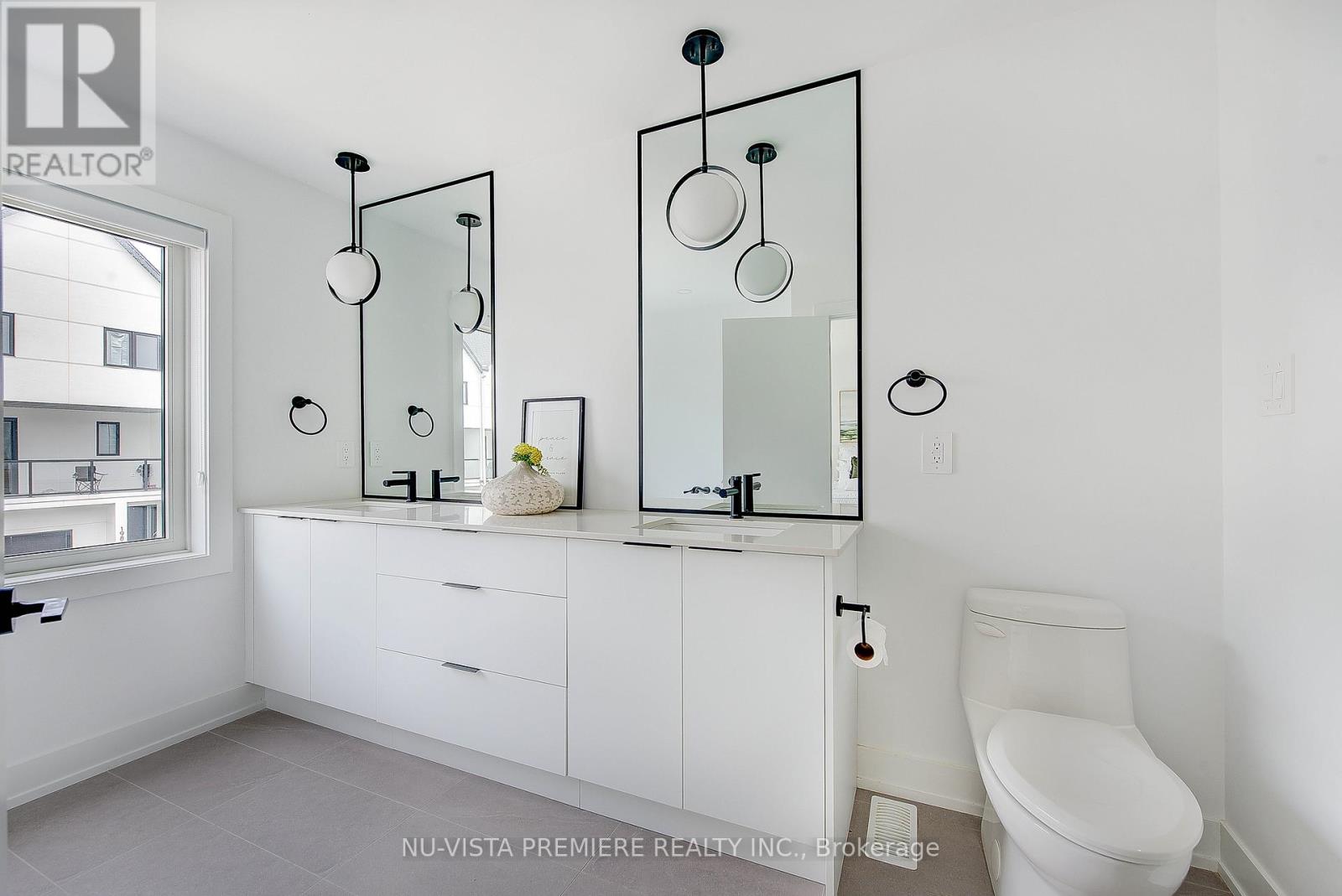 Photo 25 of 40 for 21 - 1965 Upperpoint Gate