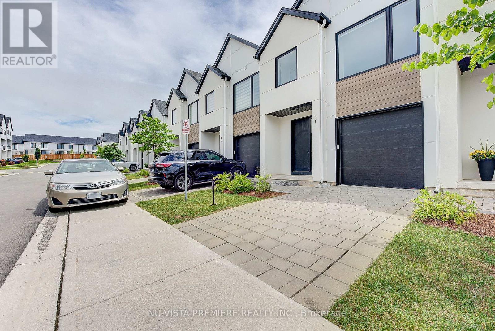 21 - 1965 Upperpoint Gate, London South (South B), Ontario  N6K 0L2 - Photo 4 - X12332277