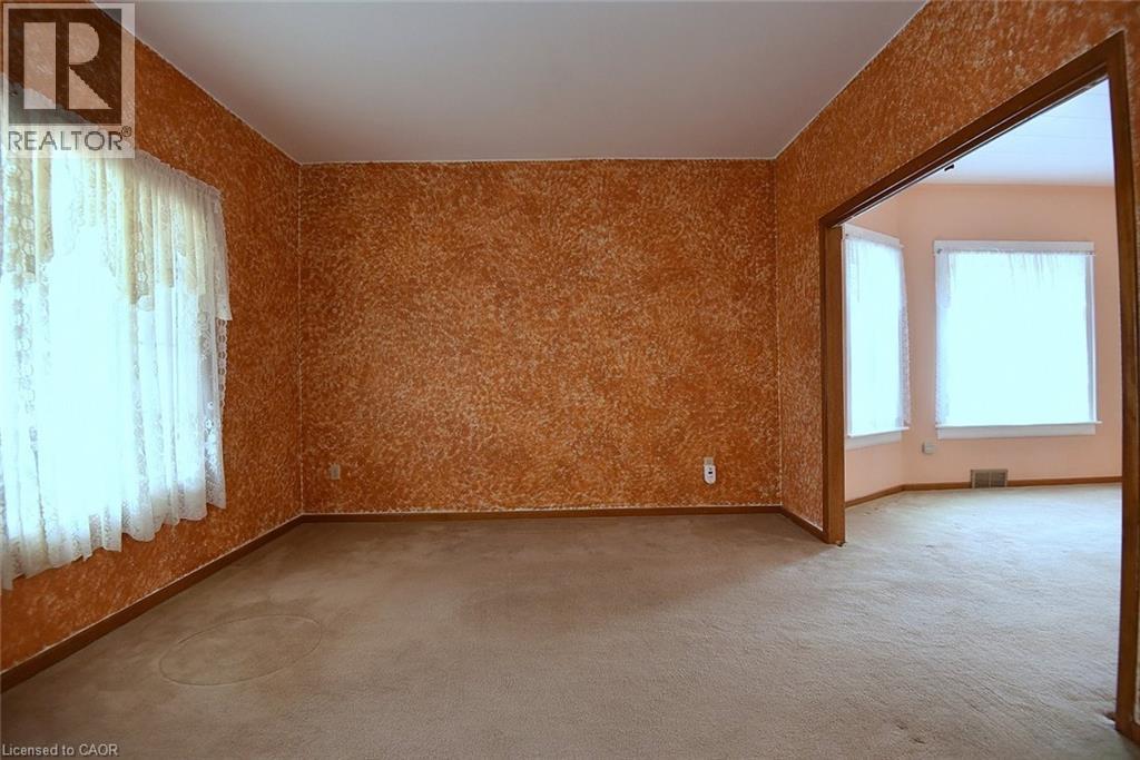 65 Young Street, Welland, Ontario  L3B 4C5 - Photo 12 - 40788696