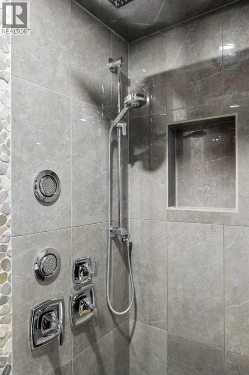 348 Parkwood Close Se, Calgary, Alberta  T2J 3W1 - Photo 23 - A2268750