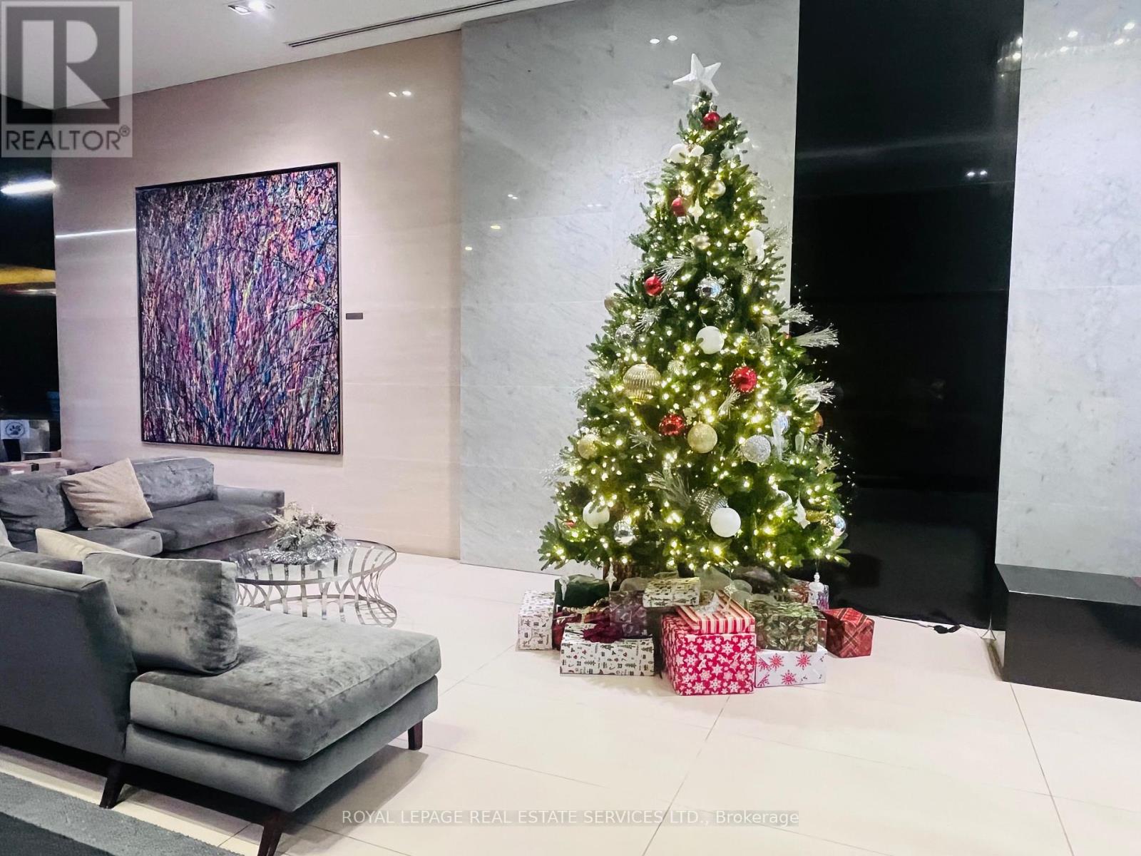 6514 - 388 Yonge Street, Toronto, Ontario  M5B 0A4 - Photo 3 - C12580946