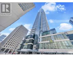 6514 - 388 YONGE STREET, Toronto, Ontario