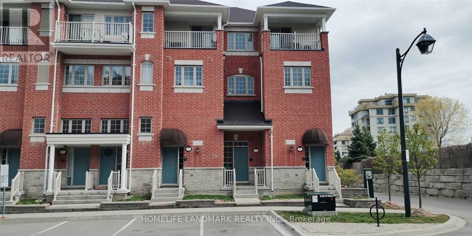 9 ORMEROD LANE, Richmond Hill, Ontario