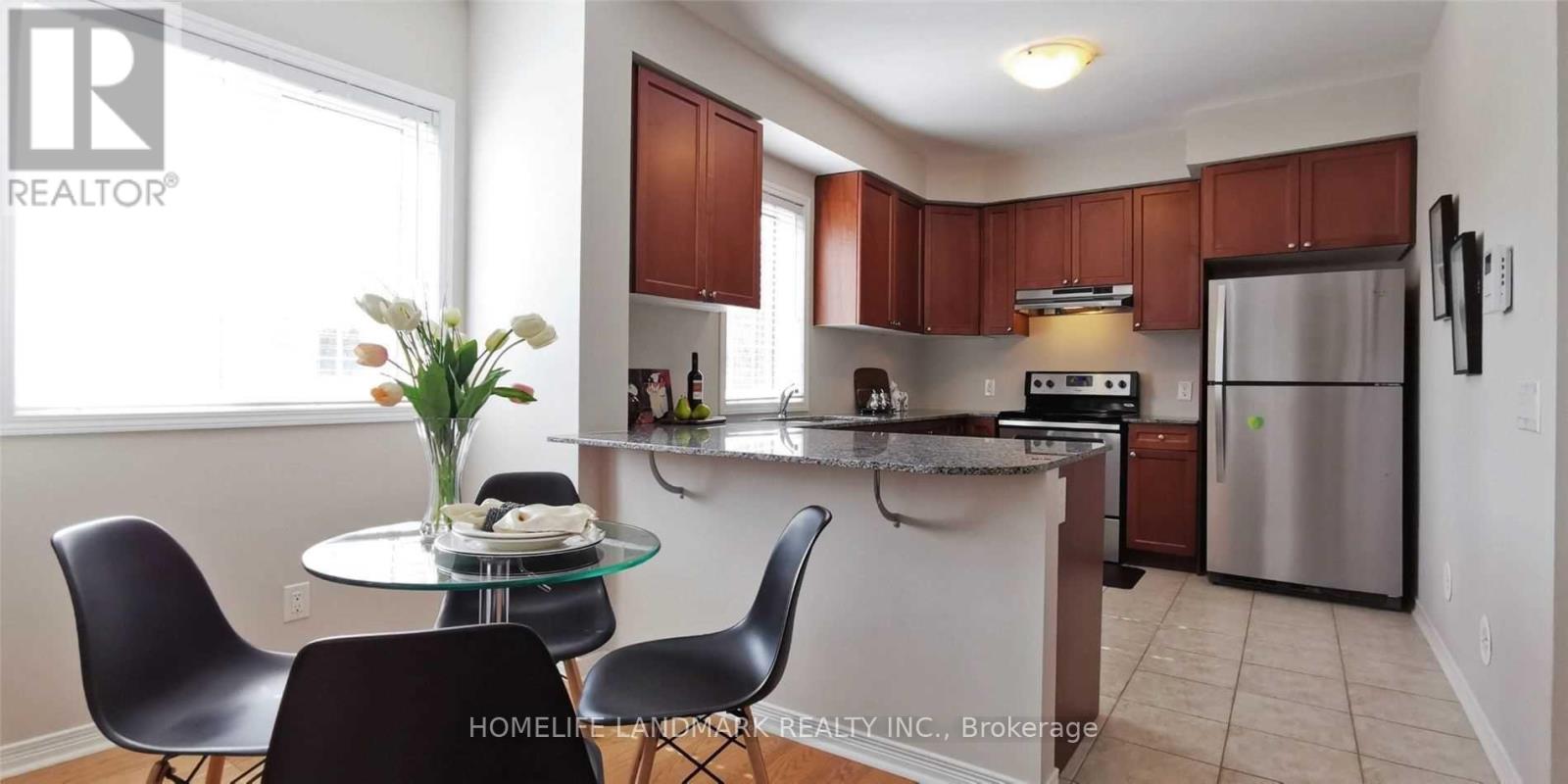 9 Ormerod Lane, Richmond Hill, Ontario  L4S 0G3 - Photo 7 - N12580930