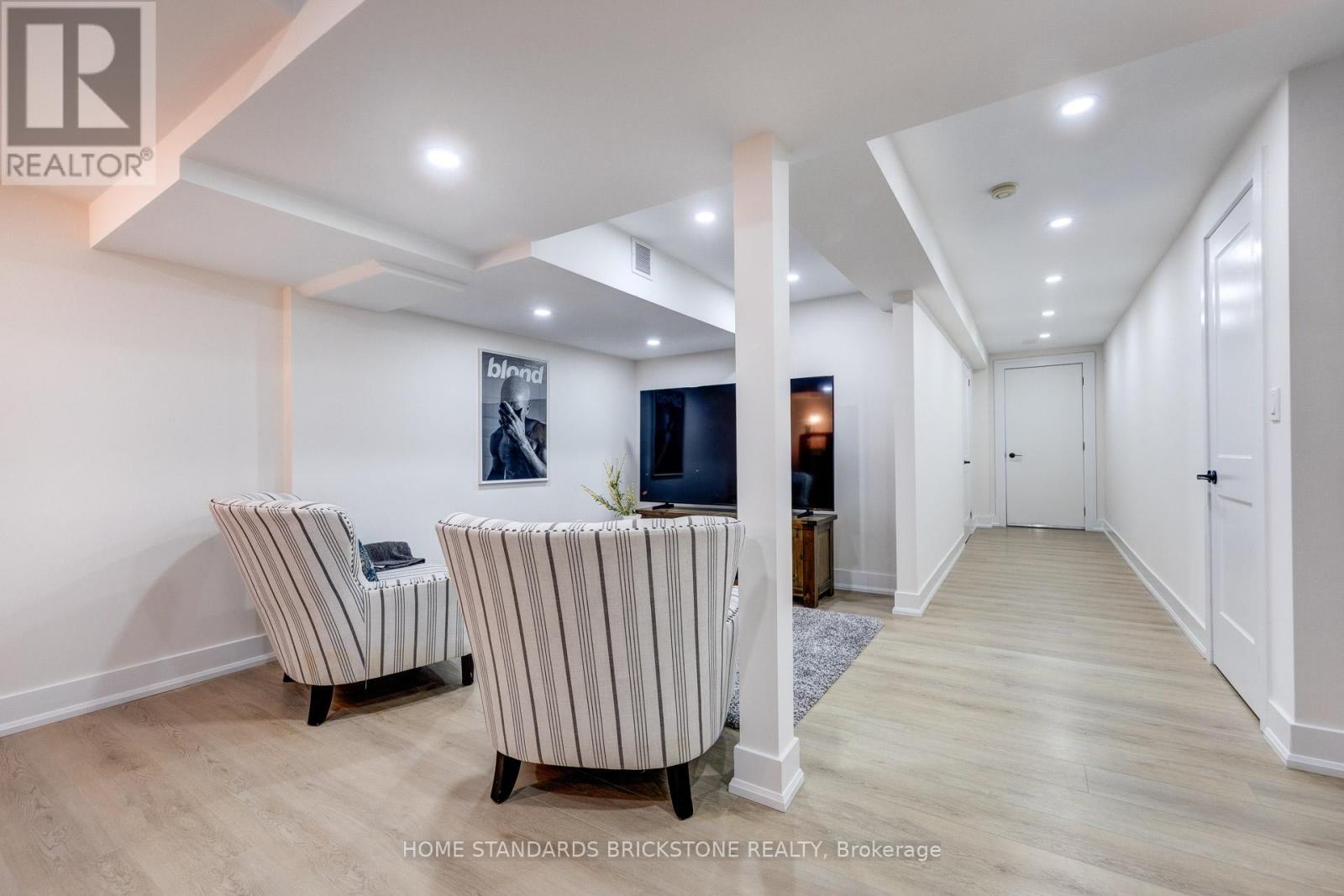 53 Ostick Street, Aurora, Ontario  L4G 7K4 - Photo 40 - N12580948