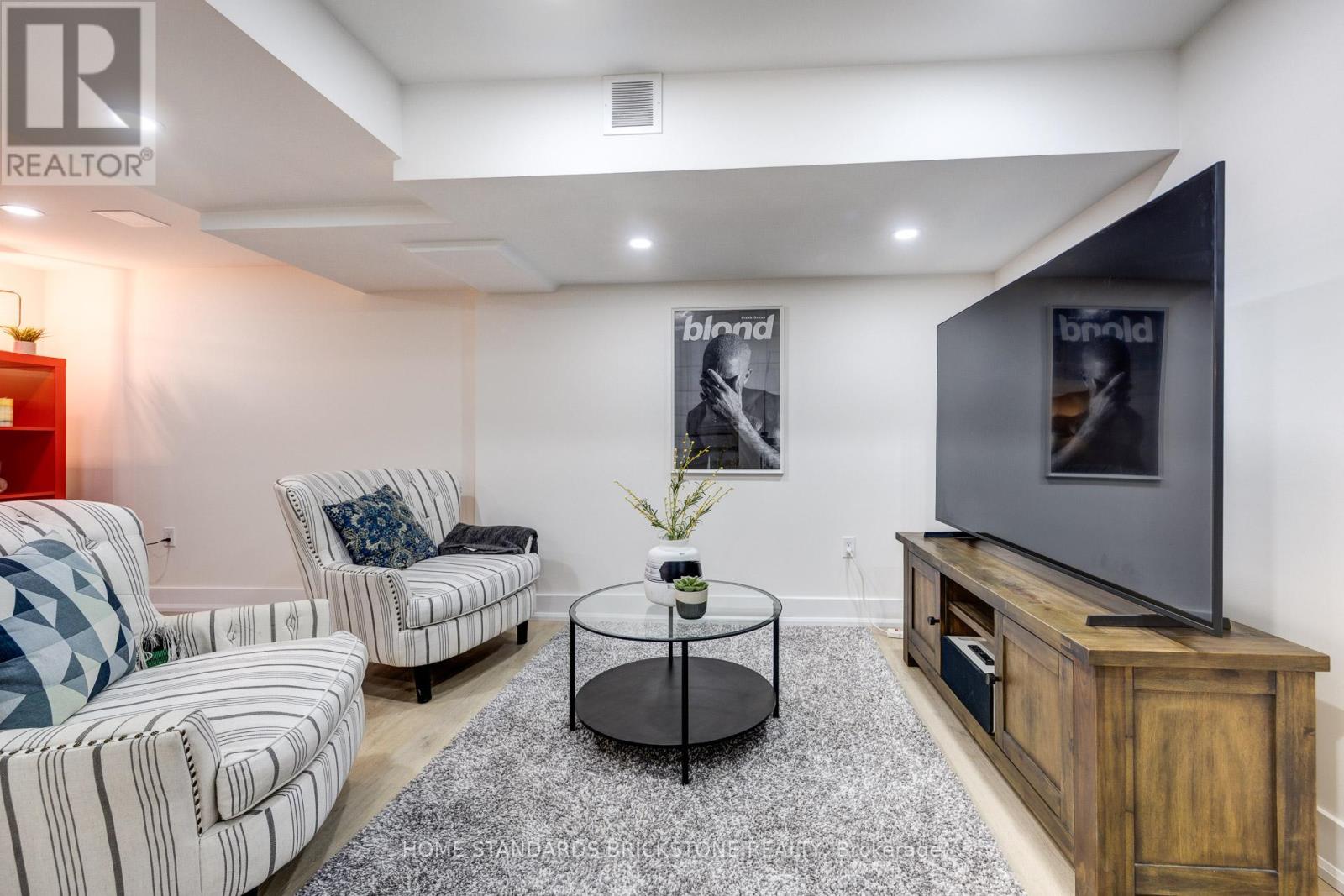 53 Ostick Street, Aurora, Ontario  L4G 7K4 - Photo 41 - N12580948