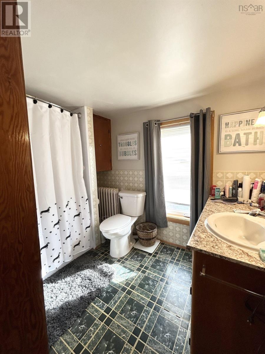 92 Victoria Street, Springhill, Nova Scotia  B0M 1X0 - Photo 21 - 202527286