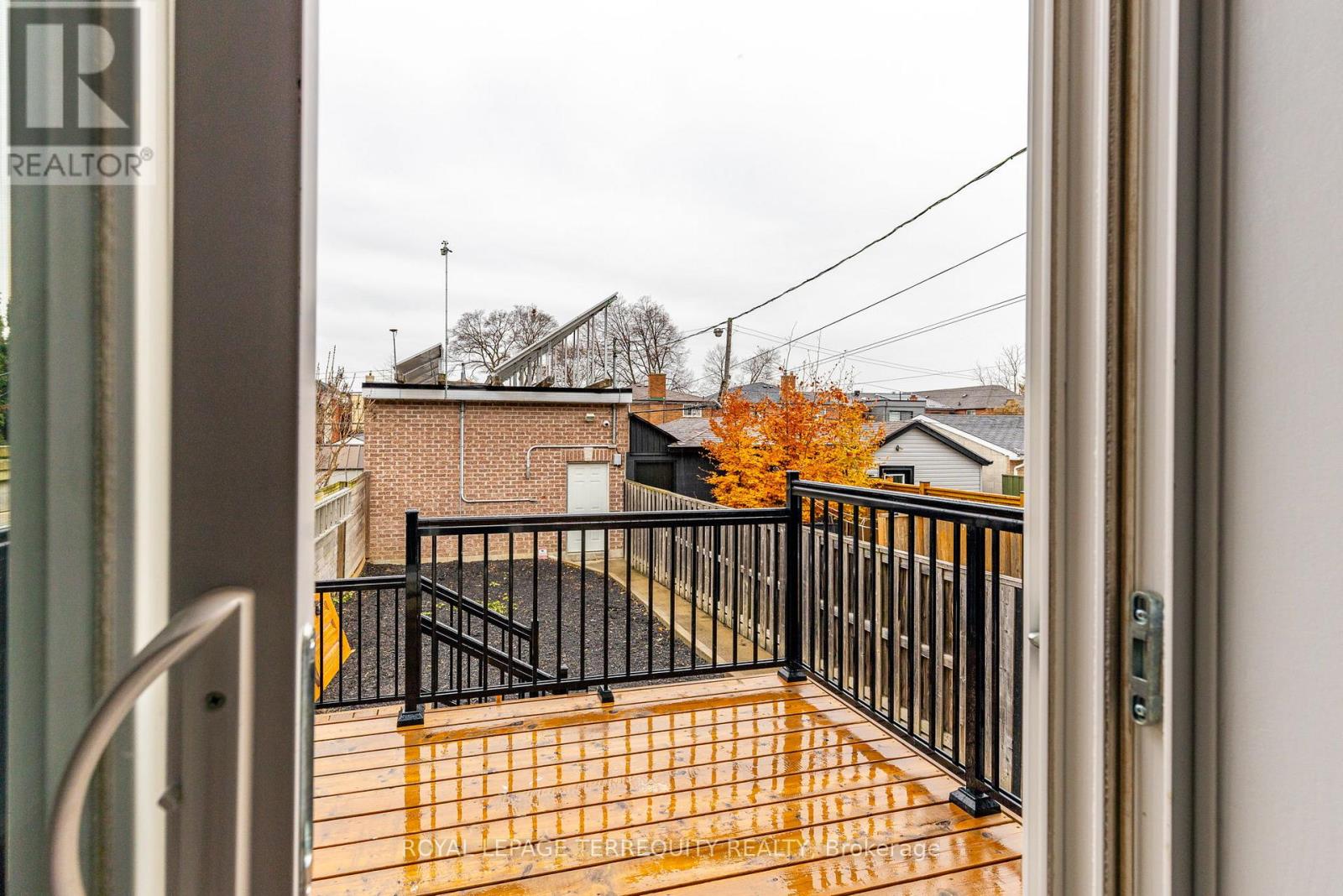 1 - 94 Earlscourt Avenue, Toronto, Ontario  M6E 4A9 - Photo 10 - W12580936