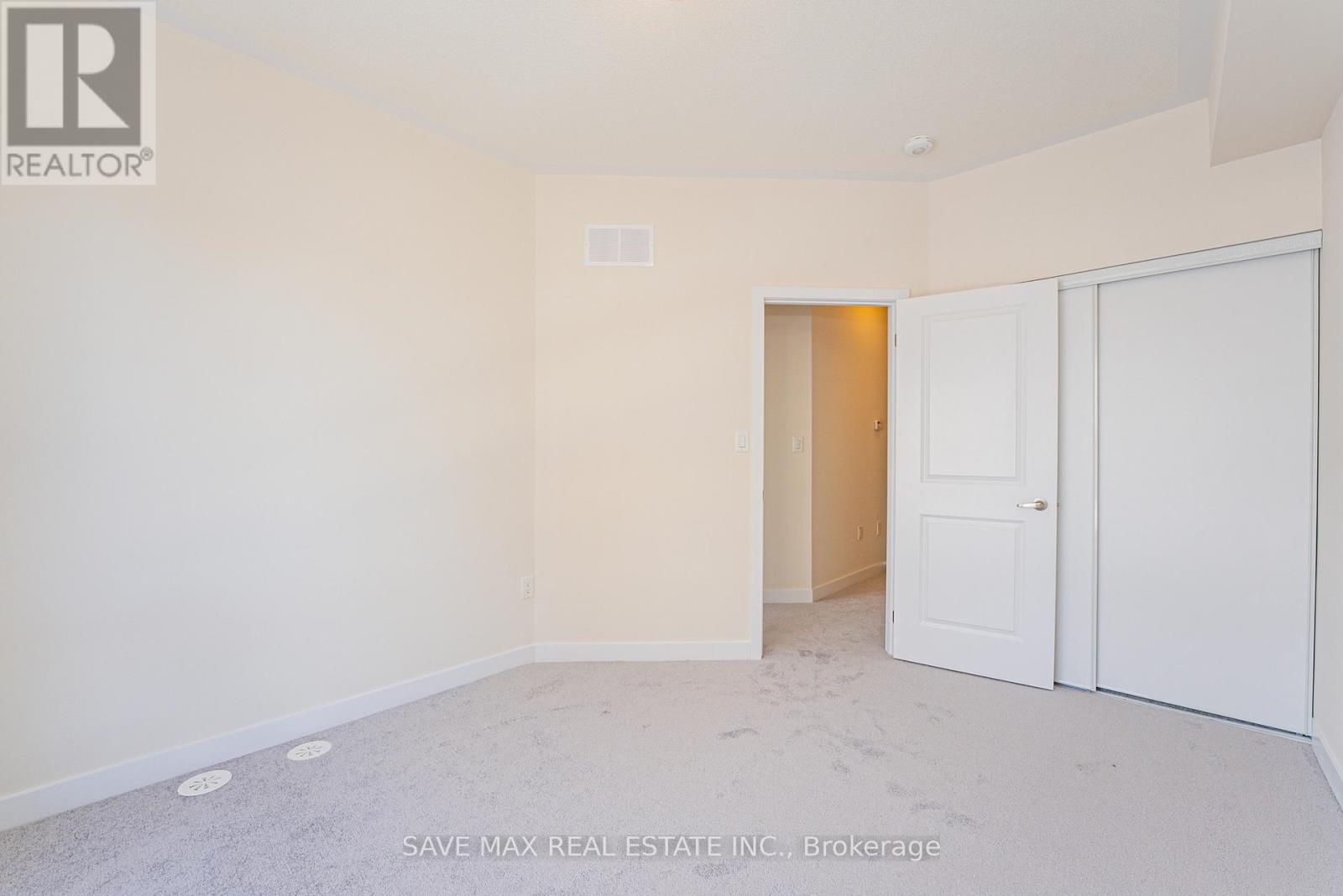 26 Dandara Gate, Vaughan, Ontario  L4L 1V8 - Photo 27 - N12578606