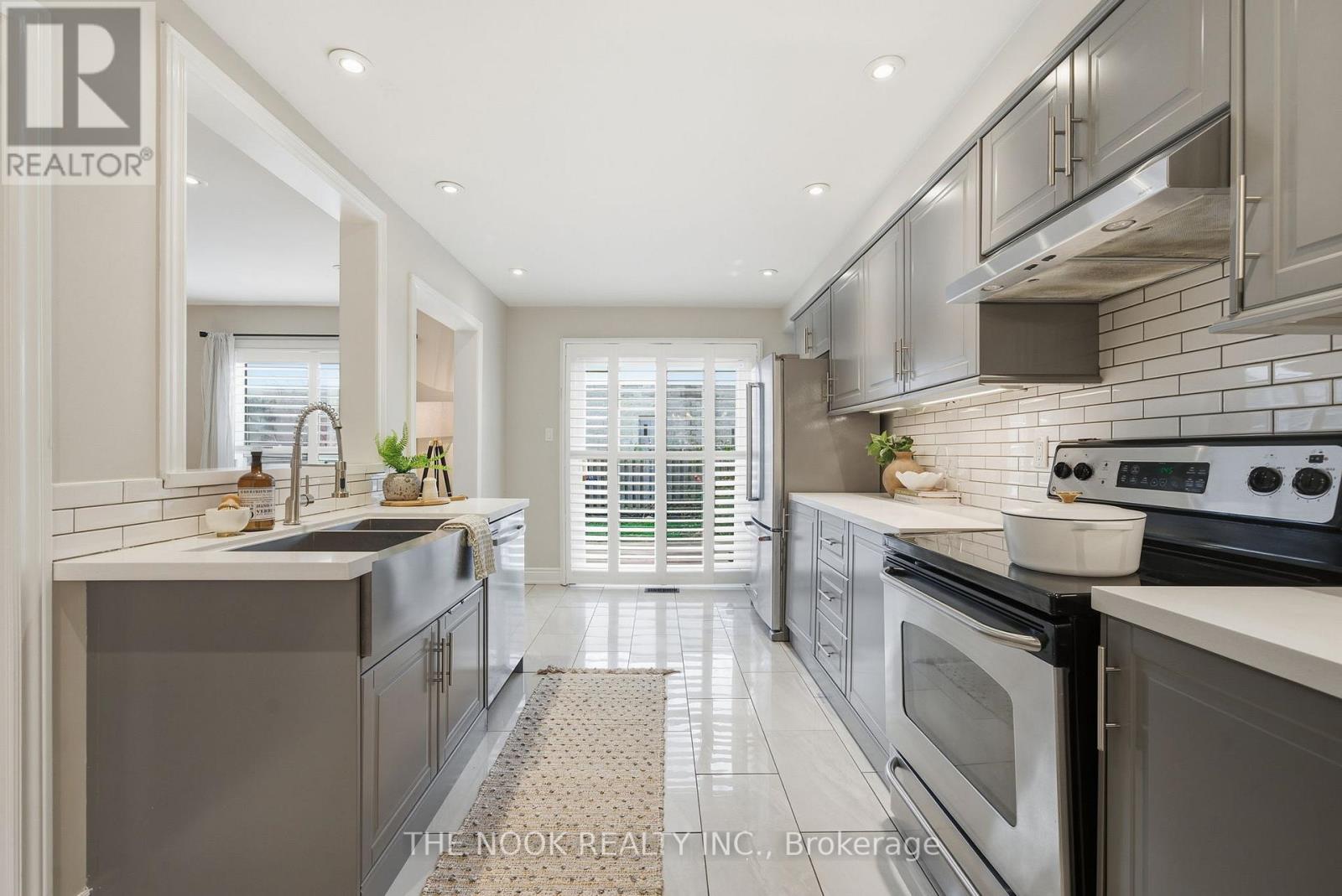 11 Fothergill Court, Whitby, Ontario  L1P 1K8 - Photo 13 - E12580964