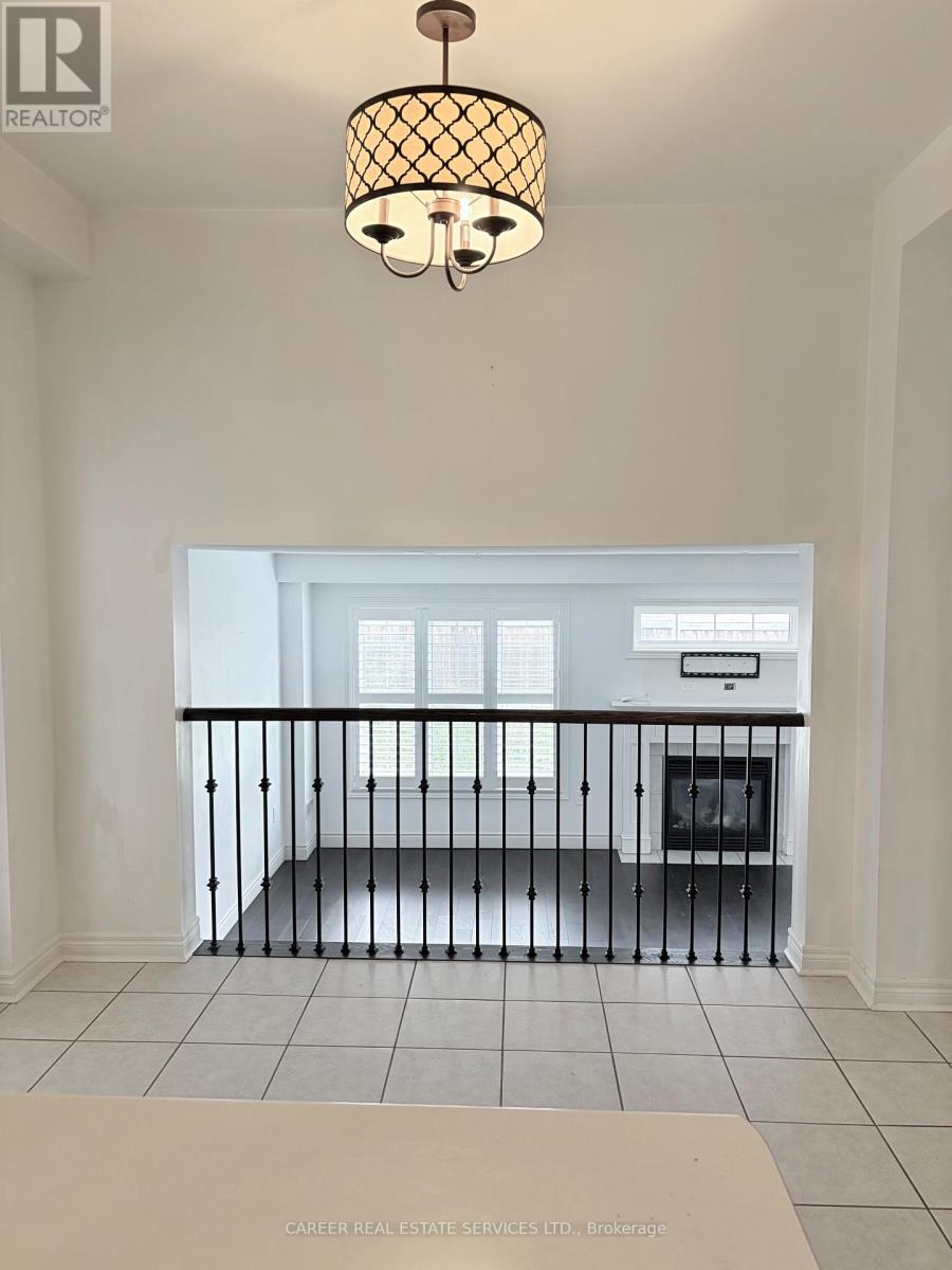 18 Crellin Street, Ajax, Ontario  L1Z 0P4 - Photo 11 - E12581002