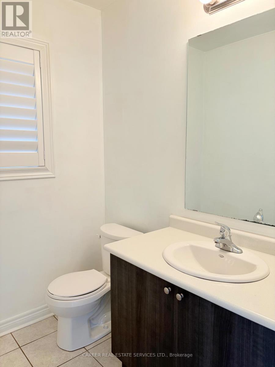 18 Crellin Street, Ajax, Ontario  L1Z 0P4 - Photo 17 - E12581002