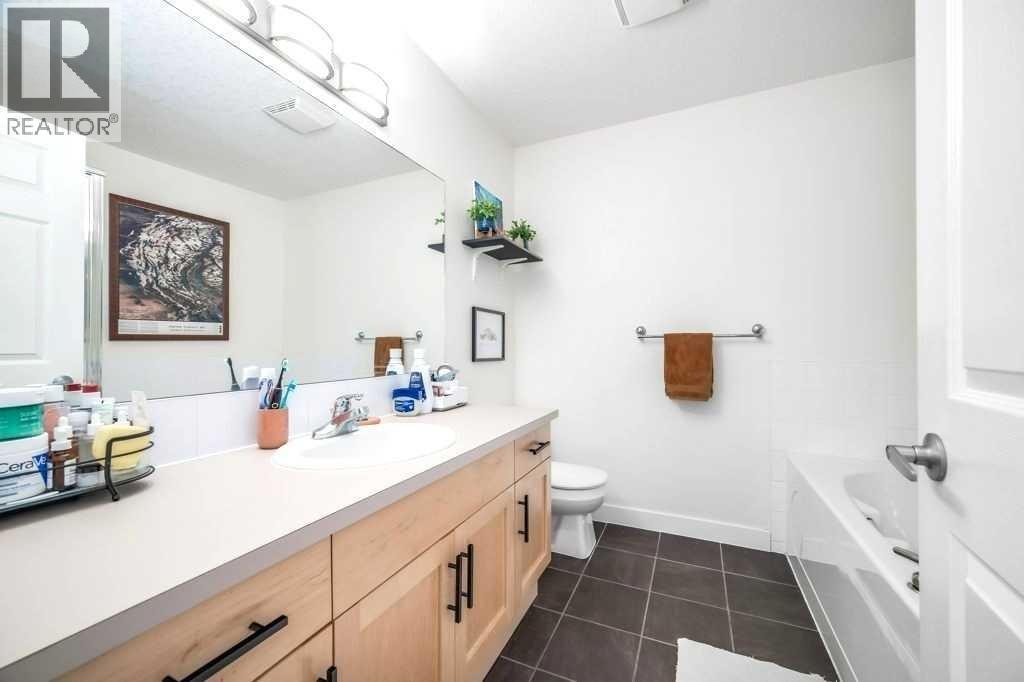 205, 2440 34 Avenue Sw, Calgary, Alberta  T2T 2C8 - Photo 15 - A2270806