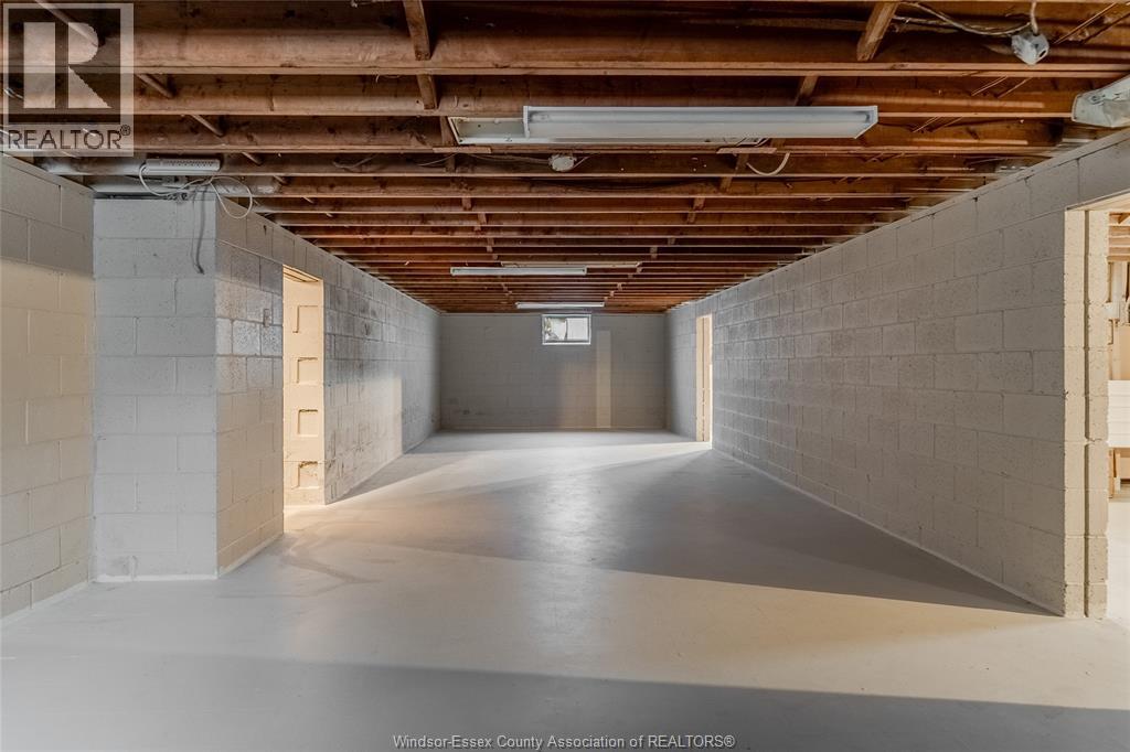 3310 Rankin, Windsor, Ontario N9E 3C1 - Photo 30 - 25030671