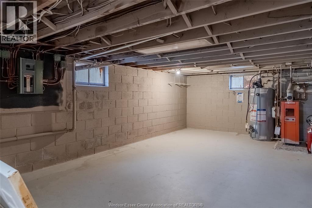 3310 Rankin, Windsor, Ontario N9E 3C1 - Photo 31 - 25030671