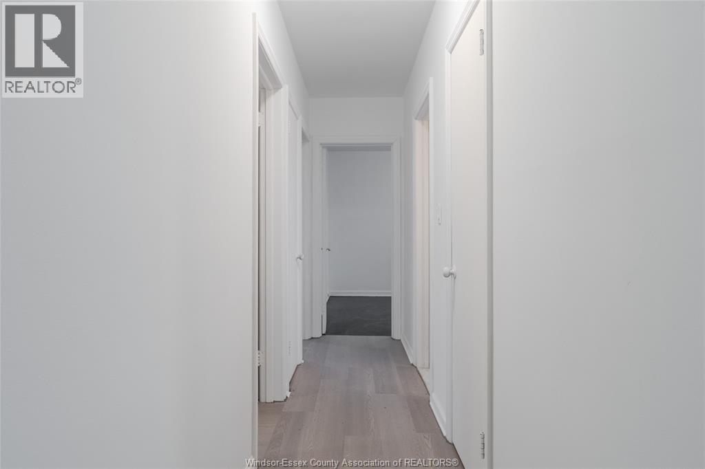 3310 Rankin, Windsor, Ontario N9E 3C1 - Photo 18 - 25030671