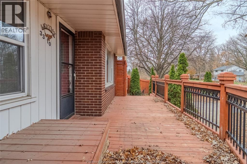 3310 Rankin, Windsor, Ontario N9E 3C1 - Photo 7 - 25030671
