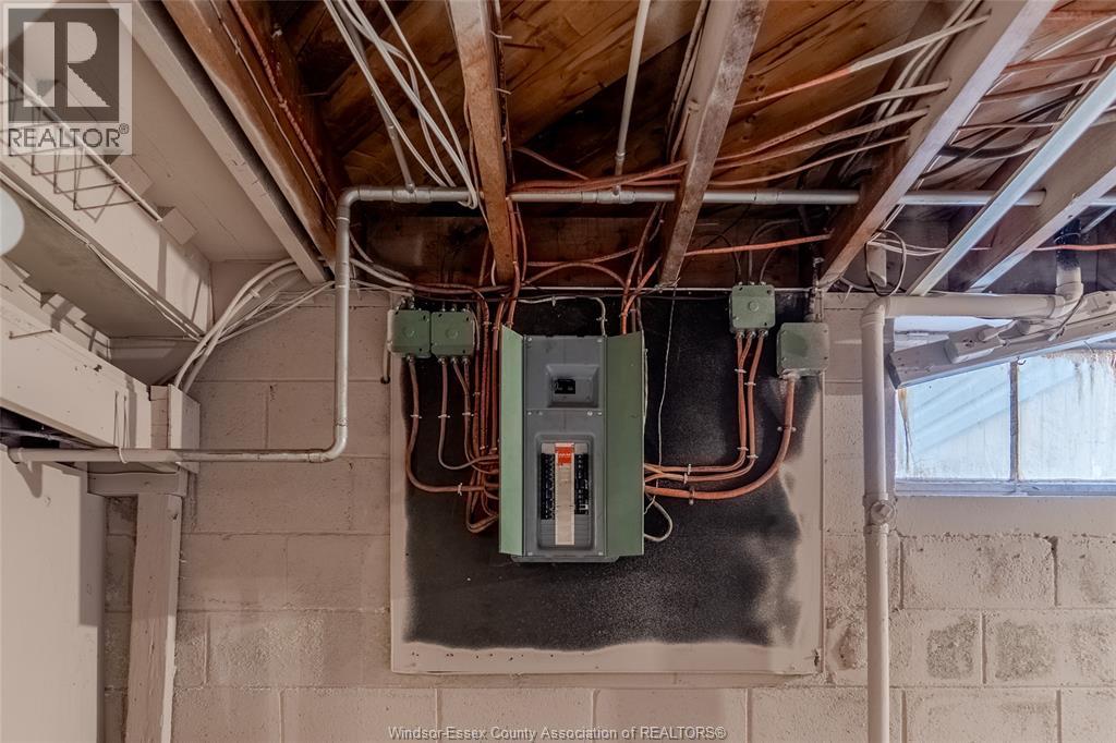 3310 Rankin, Windsor, Ontario N9E 3C1 - Photo 33 - 25030671