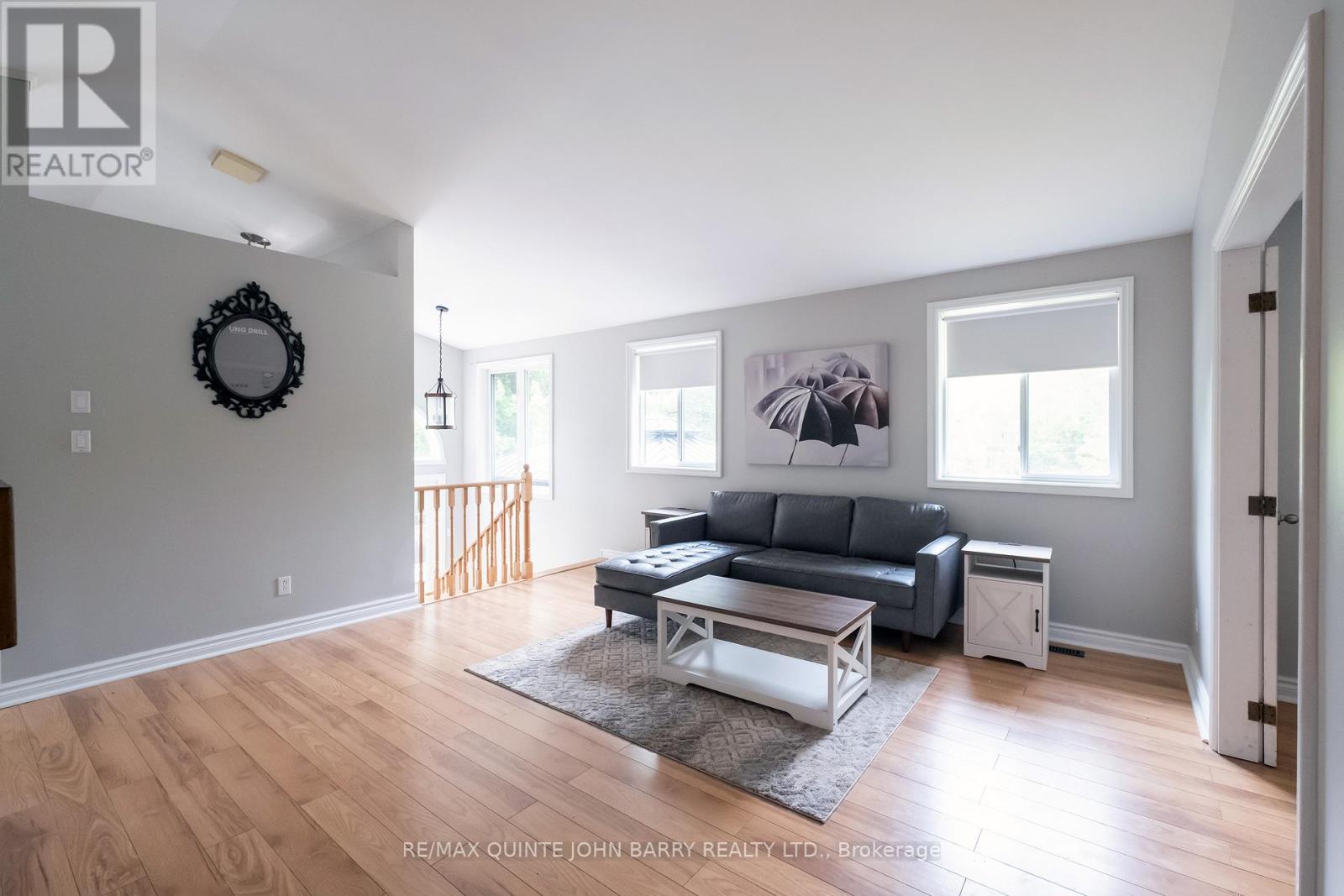 524 Christiani Road, Quinte West, Ontario  K8V 5P4 - Photo 4 - X12580988