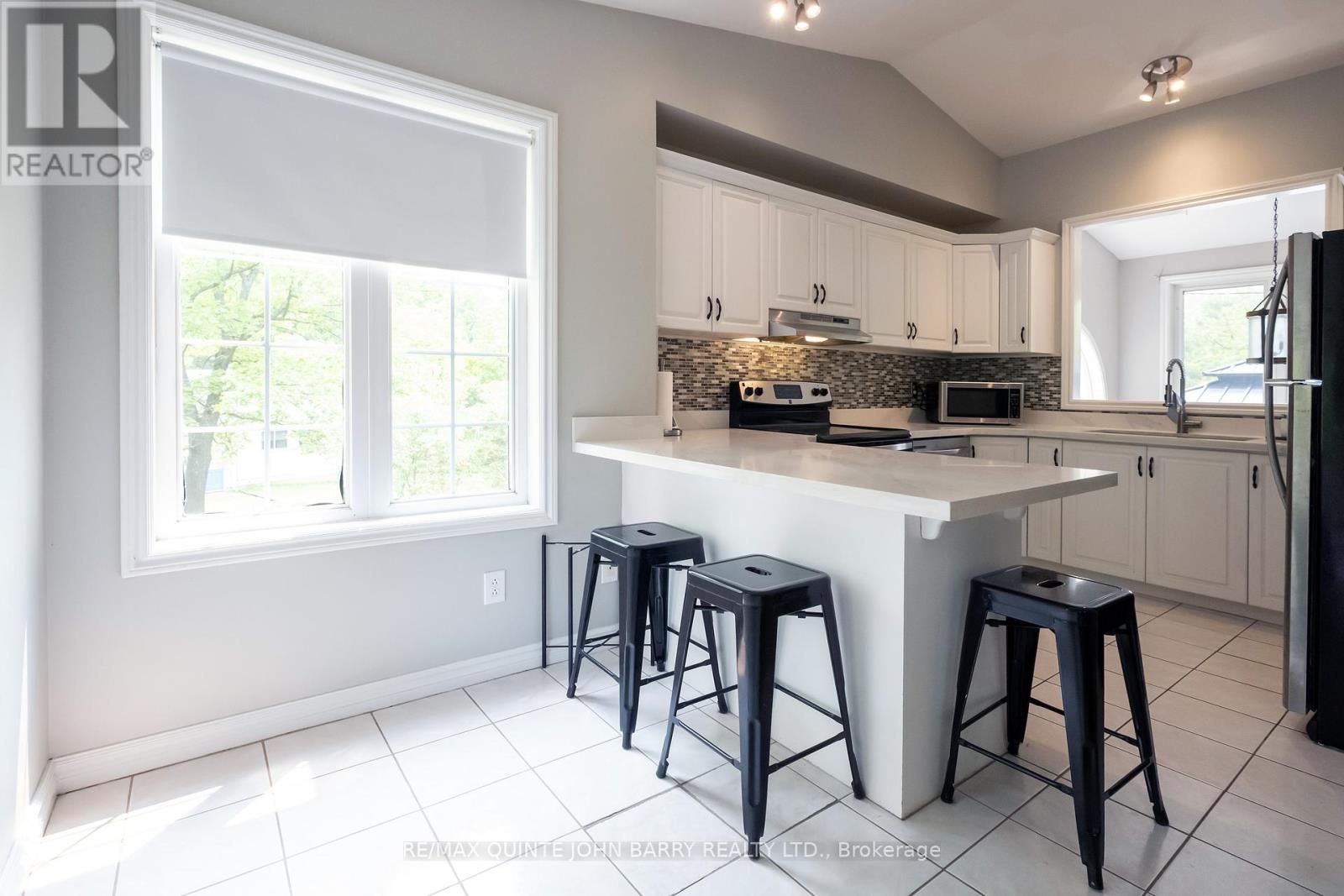 524 Christiani Road, Quinte West, Ontario  K8V 5P4 - Photo 8 - X12580988