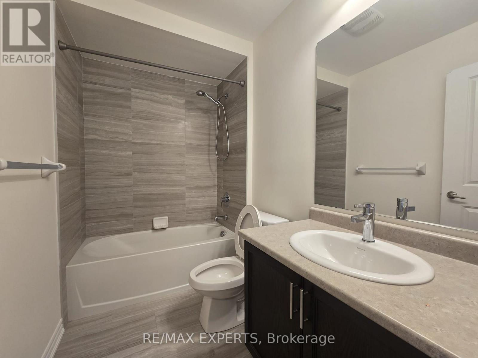 36 Lake Trail Way, Whitby, Ontario  L1M 0E5 - Photo 16 - E12578092