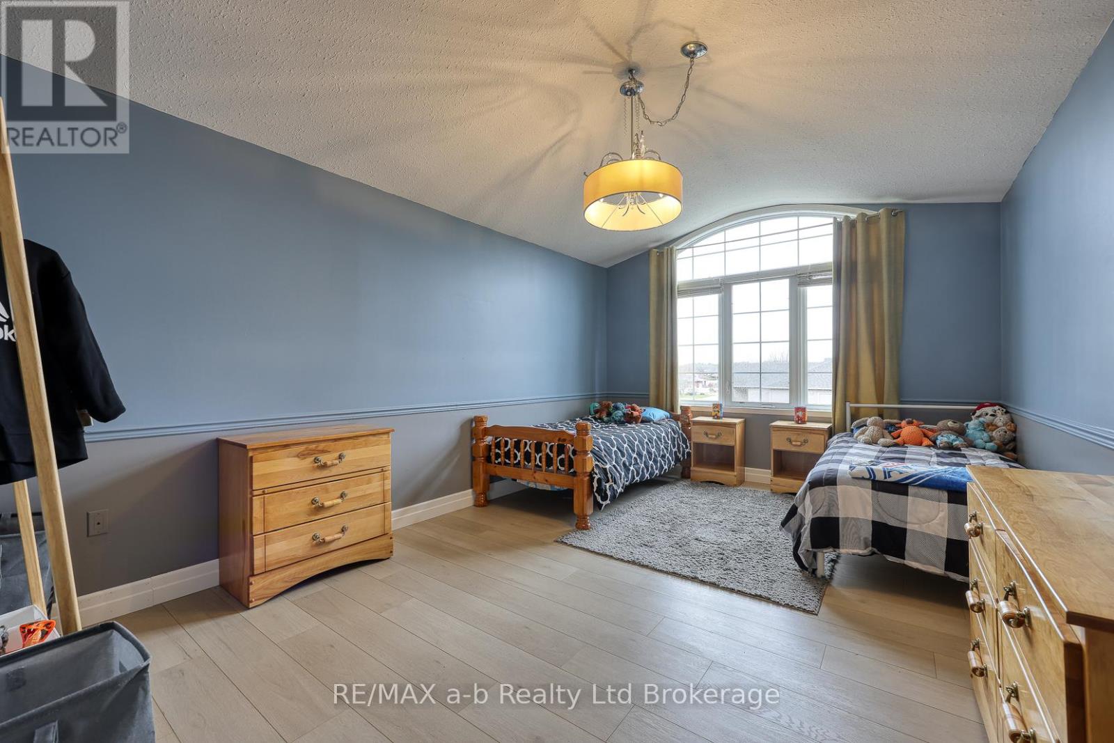 16 Hillside Road, Ingersoll, Ontario  N5C 4B5 - Photo 17 - X12581000