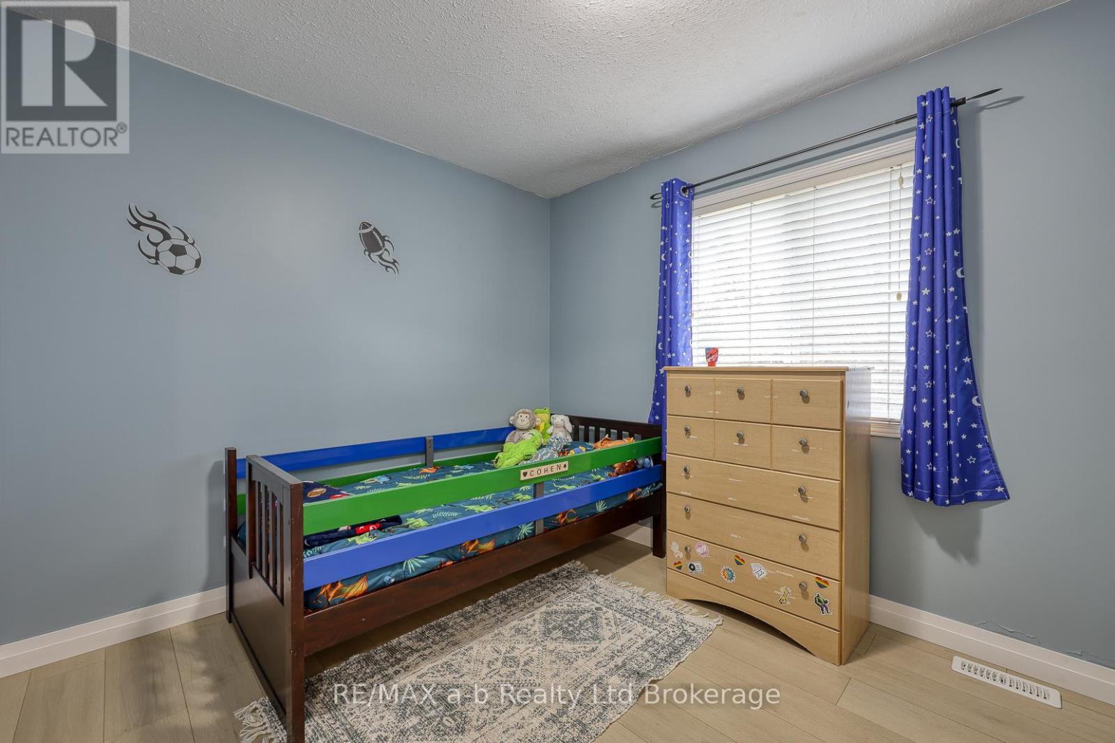 16 Hillside Road, Ingersoll, Ontario  N5C 4B5 - Photo 21 - X12581000