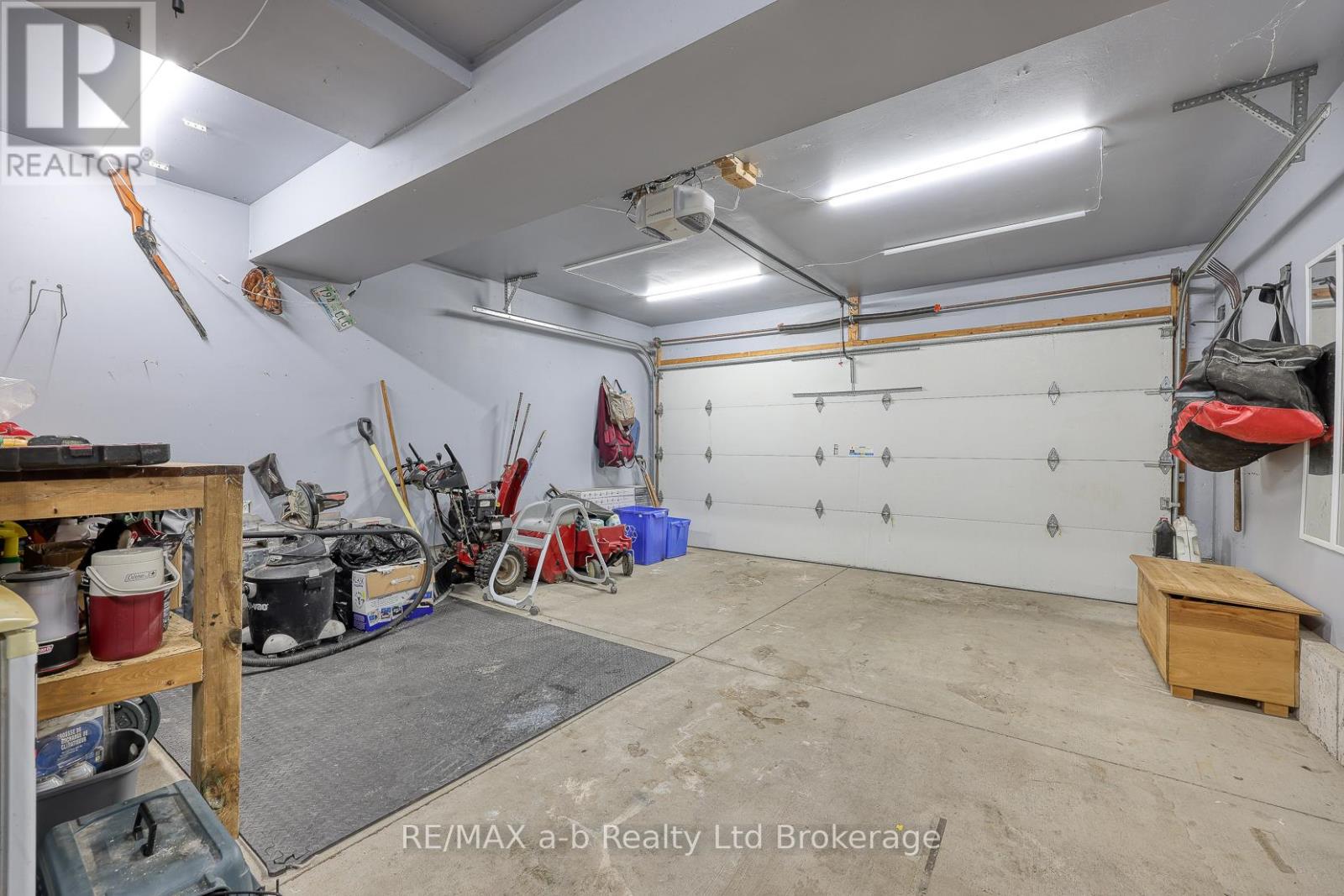 16 Hillside Road, Ingersoll, Ontario  N5C 4B5 - Photo 31 - X12581000