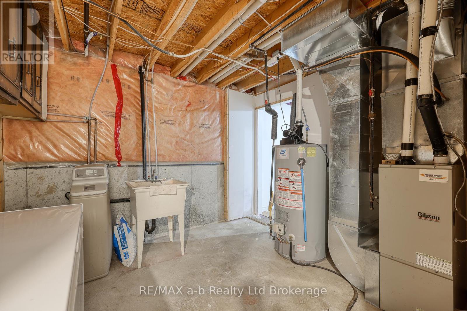 16 Hillside Road, Ingersoll, Ontario  N5C 4B5 - Photo 32 - X12581000