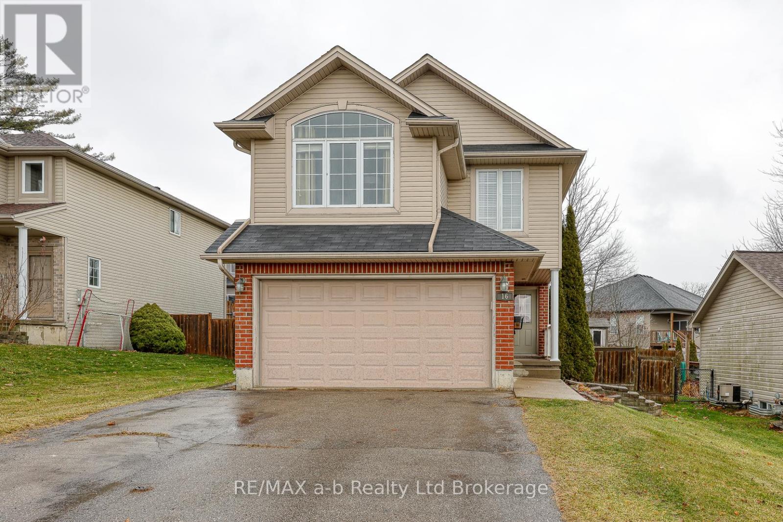 16 Hillside Road, Ingersoll, Ontario  N5C 4B5 - Photo 46 - X12581000