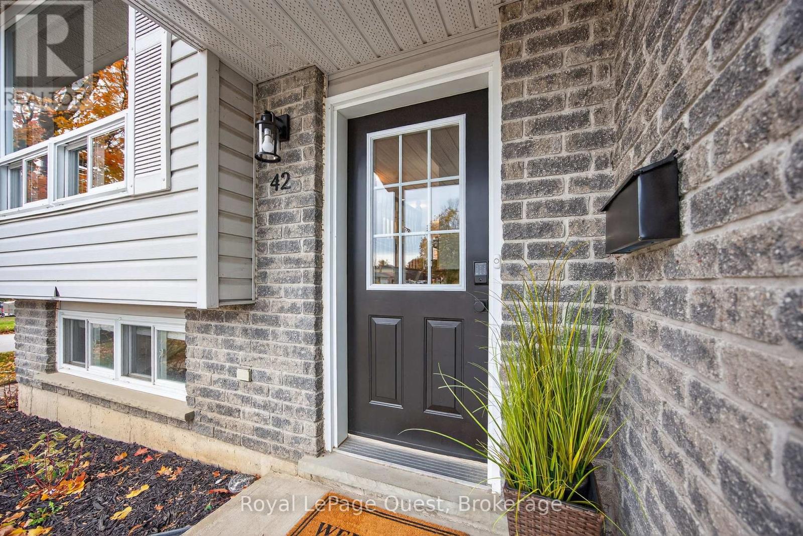 42 Jordon Crescent, Orillia, Ontario  L3V 8A9 - Photo 4 - S12580982