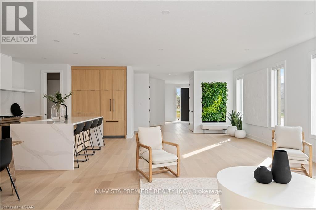 4383 Green Bend, London South, Ontario  N6P 0K9 - Photo 6 - X12018595