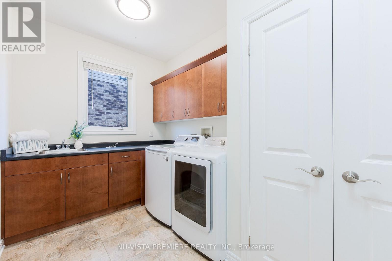 Photo 11 of 42 for 1750 Tigerlily Road