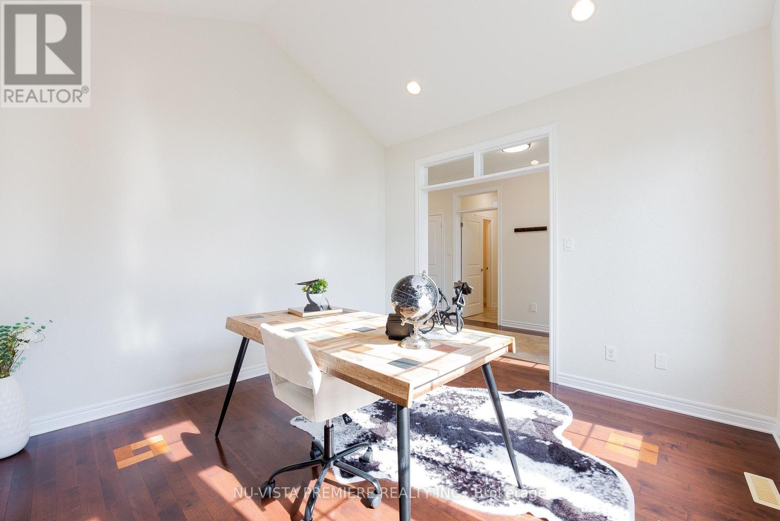 1750 Tigerlily Road, London South, Ontario N6K 0A3 - Photo 9 - X12137332