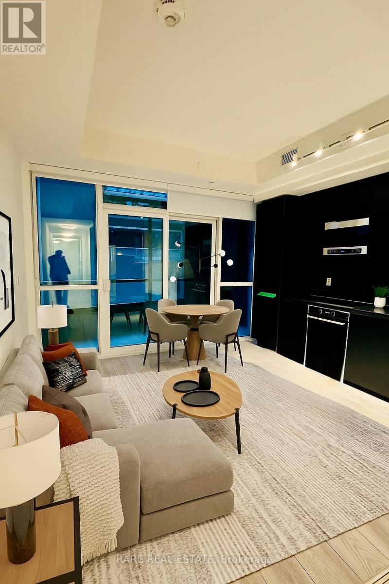 110 BROADWAY AVENUE, Toronto, Ontario