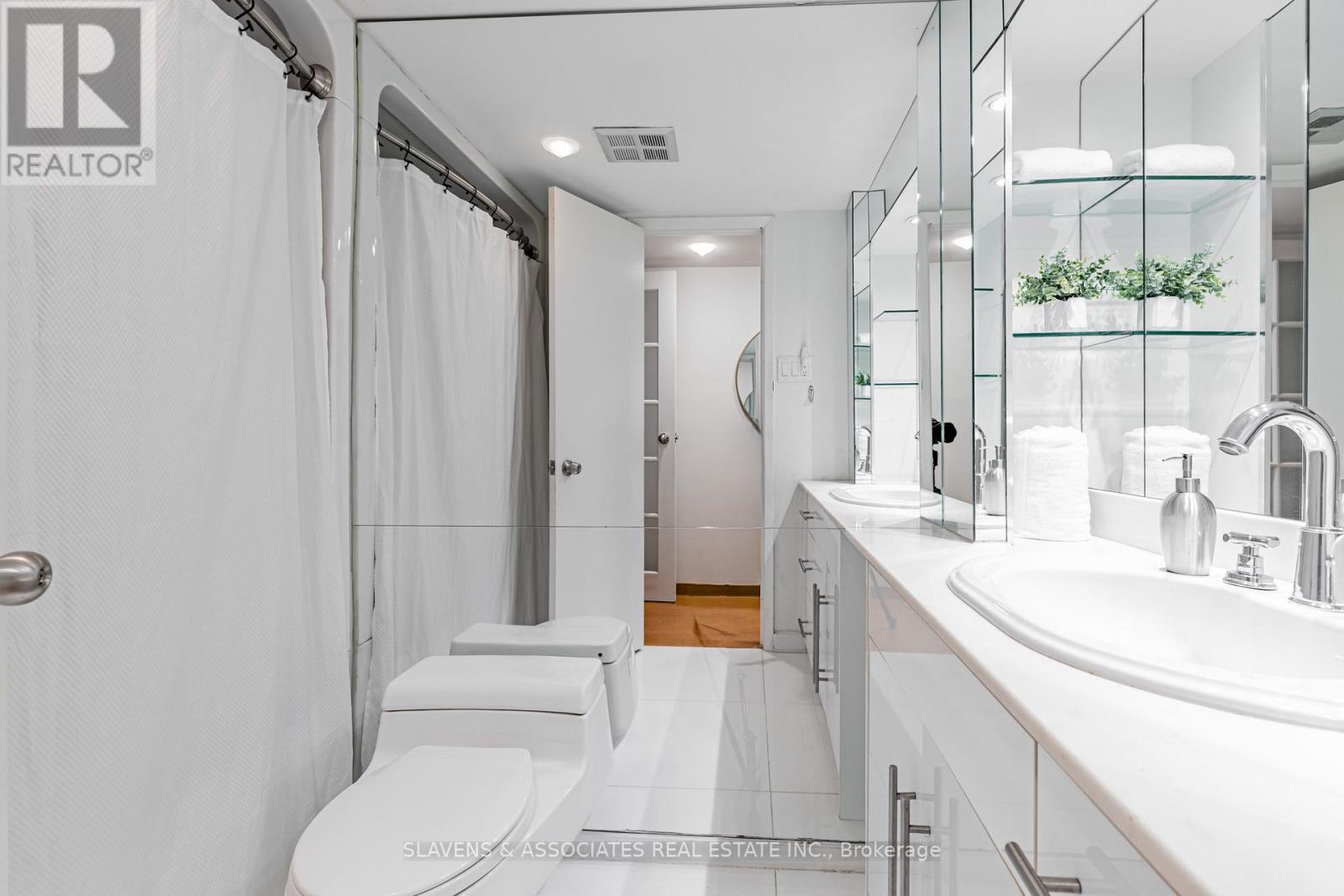 1213 - 360 Bloor Street E, Toronto, Ontario M4W 3M3 - Photo 21 - C12581006