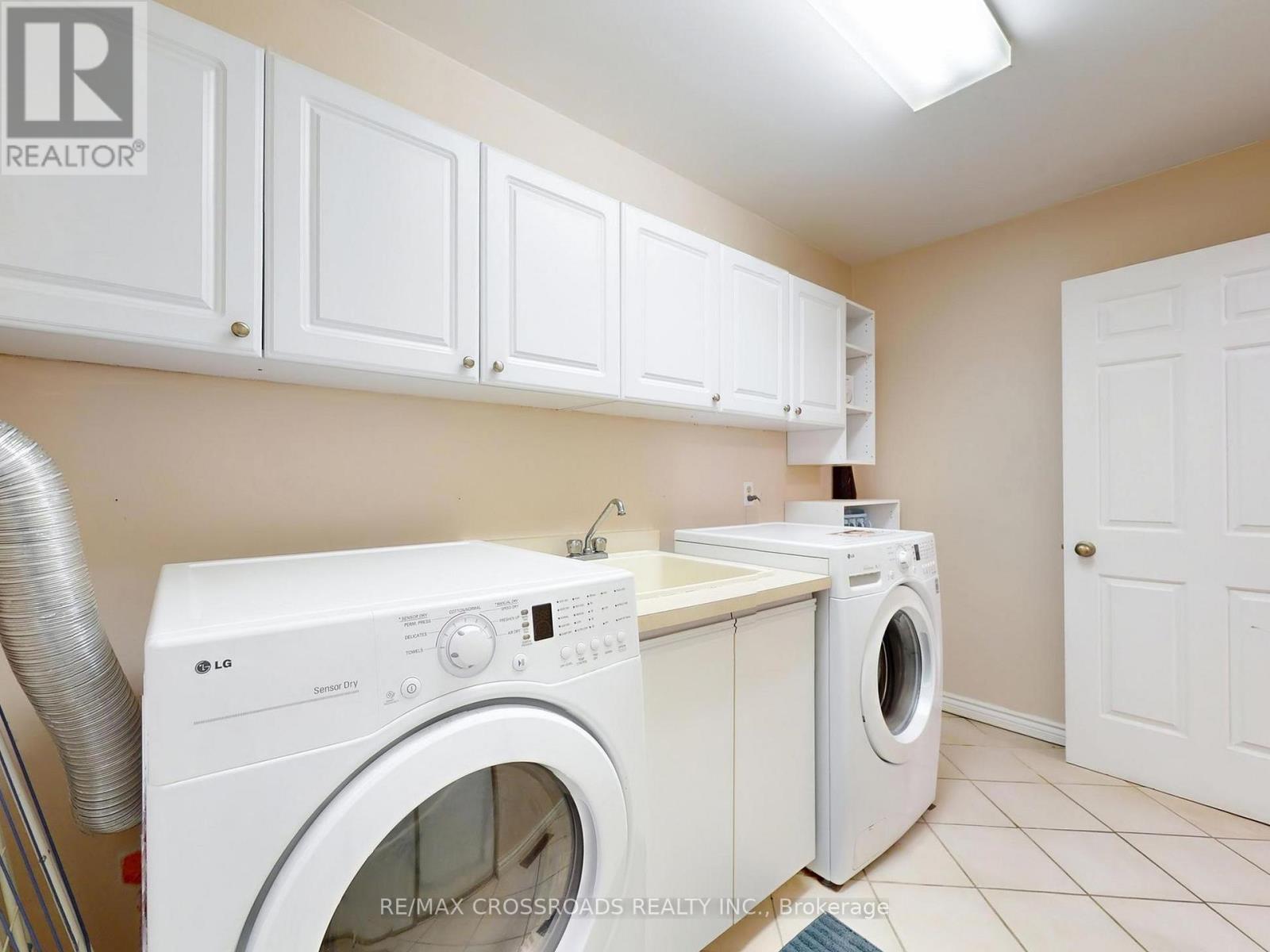 500 Lightfoot Place, Pickering, Ontario  L1V 5Z5 - Photo 14 - E12580976