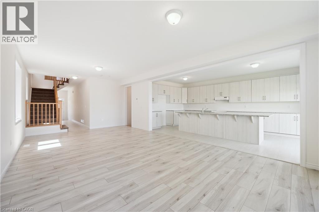 33 Henry Maracle Street, Ayr, Ontario  N0B 1E0 - Photo 5 - 40767915