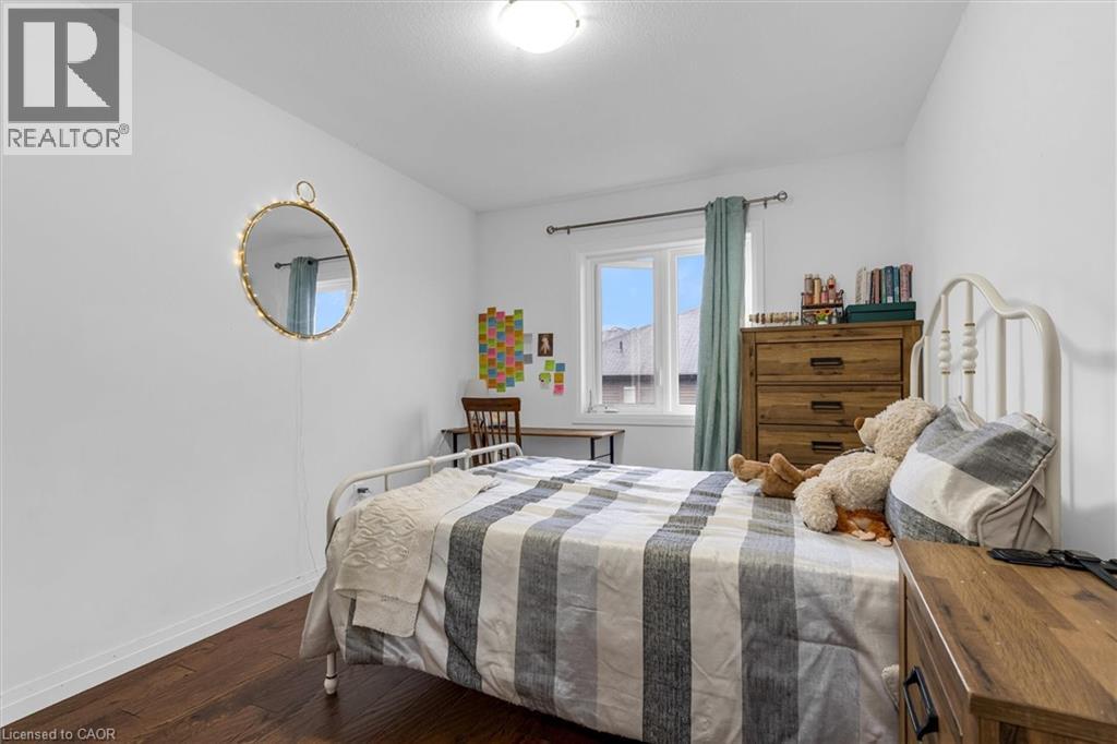 55 Greenwich Avenue, Stoney Creek, Ontario  L8J 0L6 - Photo 12 - 40790888