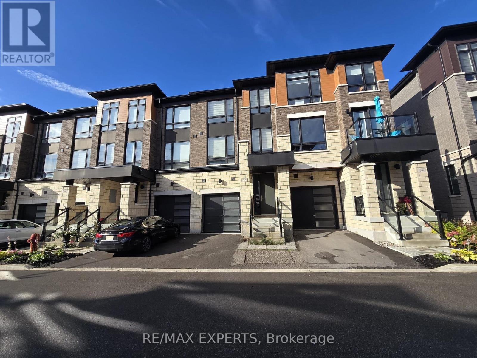 36 Lake Trail Way, Whitby, Ontario  L1M 0E5 - Photo 2 - E12578092