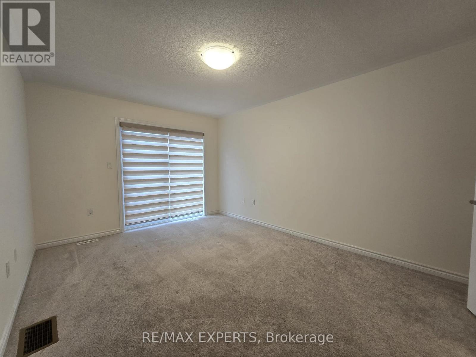 36 Lake Trail Way, Whitby, Ontario  L1M 0E5 - Photo 20 - E12578092