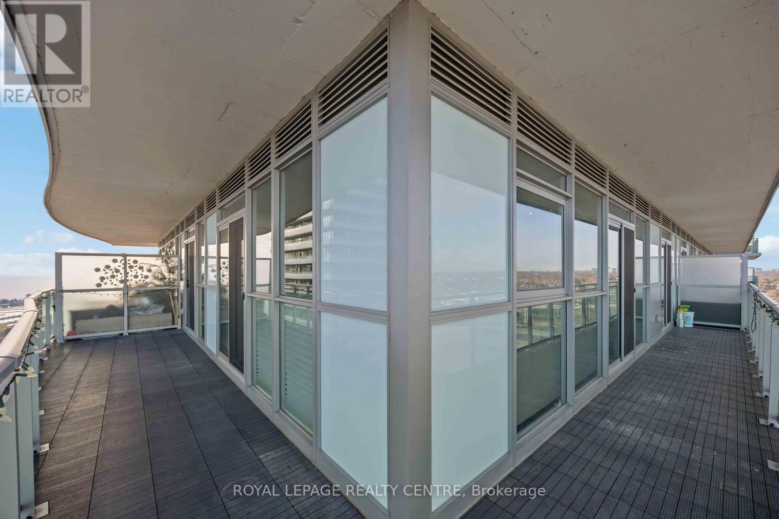 2109 - 33 Shore Breeze Drive W, Toronto, Ontario  M8V 1A1 - Photo 28 - W12576768